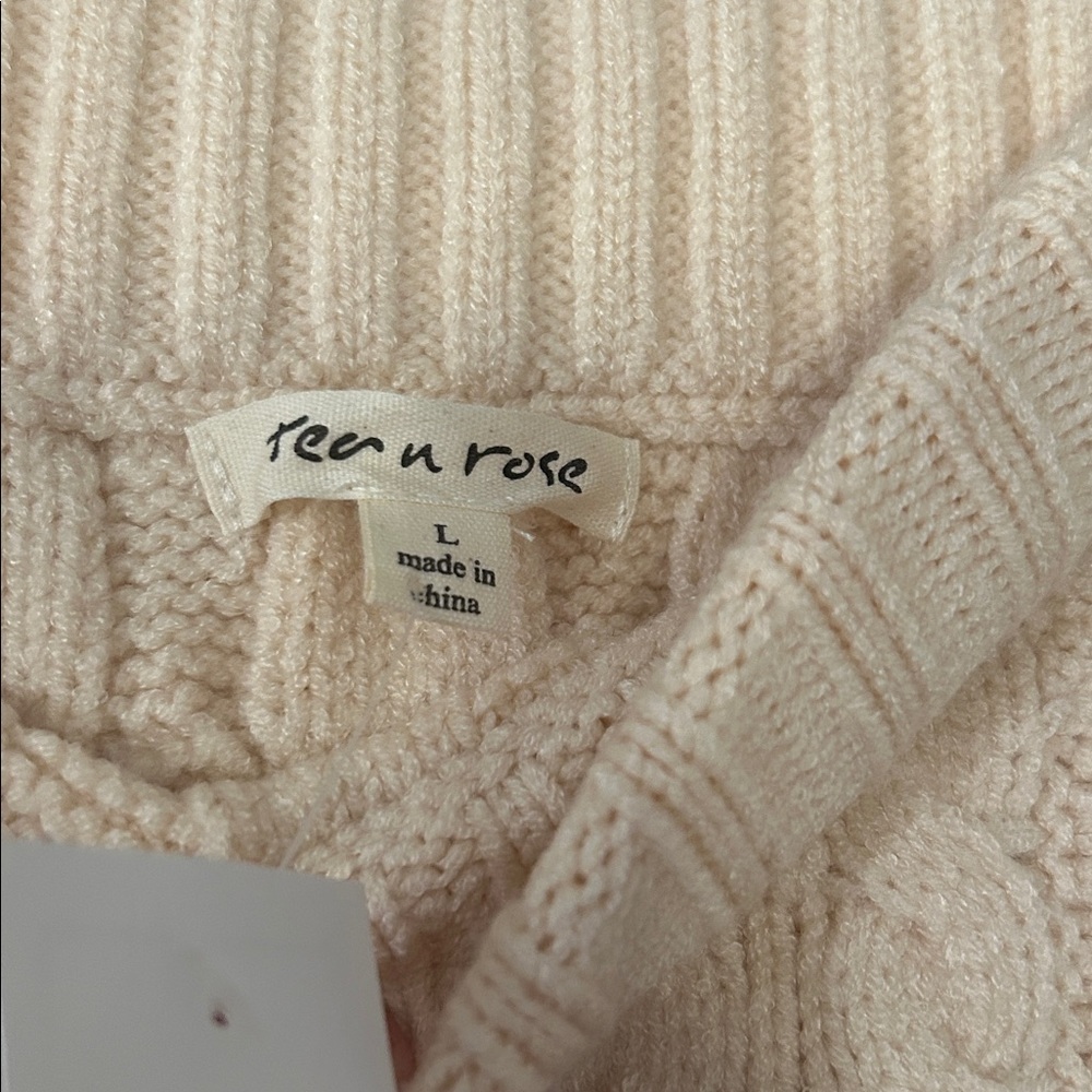 Cream Cable Knit Sweater Set - Picture 5 of 6